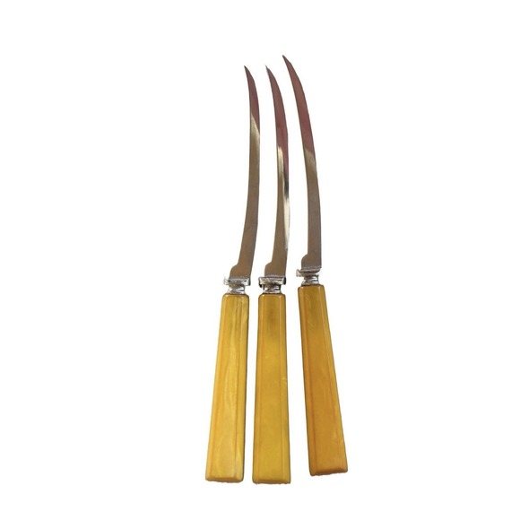 Henry's Other - Vintage Henry's 3 Original Tomato & Steak Knives Bakelite Handles